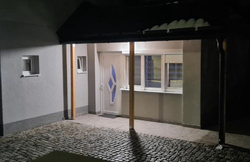 Ciganska Mahala Apartment | Family-Friendly Retreat at Apartmani Božović – 10/10 Rating