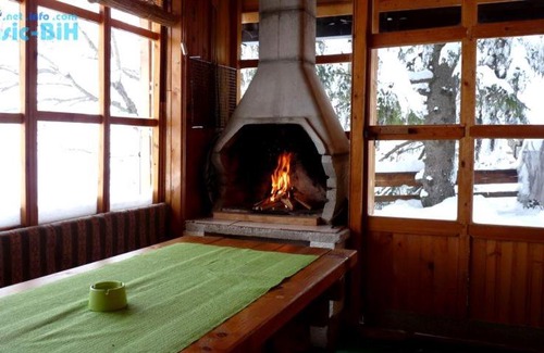 Babanovac Apartment | Family-Friendly Retreat at Apartmani FAMI Vlašić
