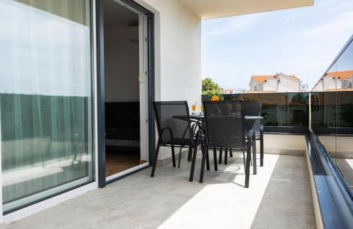 Seget Vranjica Apartment | Family-Friendly Stay at Apartmani Gabriel - 4 Star Rated