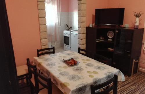 Ogulin Apartment | Inviting Stay at Apartmani Lovro with Spa and Kitchen