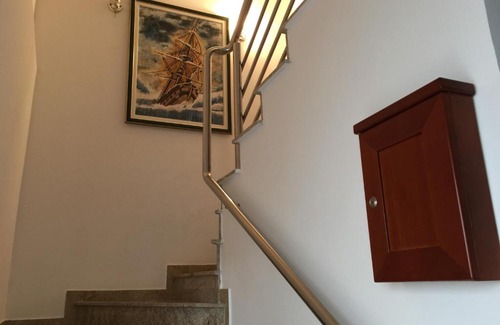 Rozino Apartment | Budget-Friendly Stay at Apartmani Mainski put 39