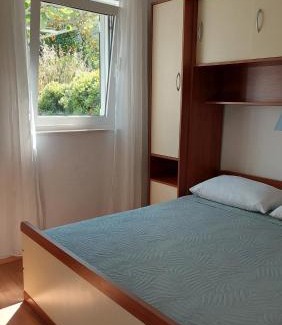 Stikovica Apartment | Cozy Apartmani Matea: Family-Friendly Stay with Breakfast