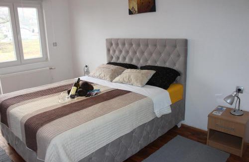 Teslic House | Exceptional Child-Friendly Apartmani Ramonda - Top Rated!