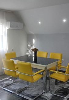 Perucac Apartment | Inviting Stay at Apartmani Romansa Perucac for Families