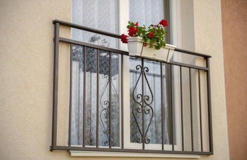 Brdo Apartment | Exceptional Stay at Apartmani Rvović: Child-Friendly Haven