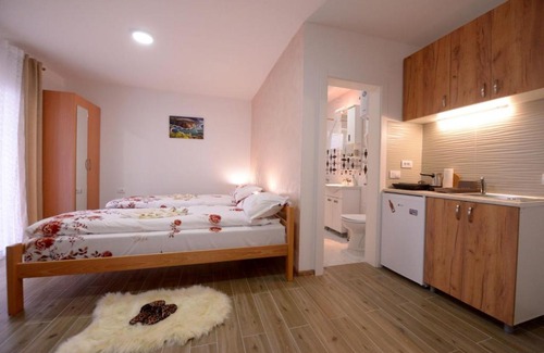Brdo Apartment | Exceptional Stay at Apartmani Rvović: Child-Friendly Haven