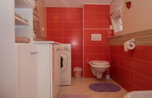 Podglavica Apartment | Top-Rated Apartmani Sandra - Ideal for Families
