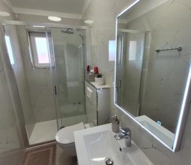 Novalja Apartment | Ocean View Retreat: Apartmani Tamarut with Family-Friendly Perks
