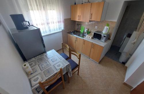 Kaprije Apartment | Oceanfront Stay at Apartmani Vuković - Rated 9/10 by Guests