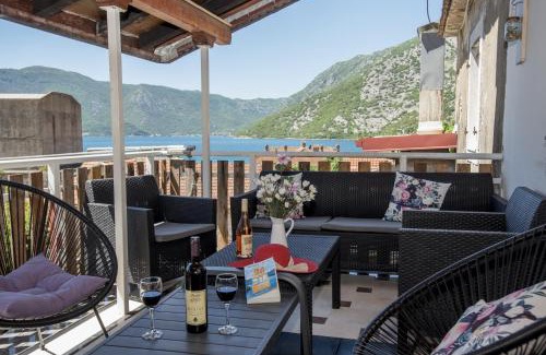 Risan Apartment | Family-Friendly Stay at Apartmani Zukic - Rated 9.5/10