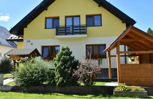 Spisska Stara Ves Apartment | Family-Friendly Stay at Apartmany Kenka with Essential Amenities