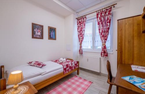 Presov Apartment | Stylish Apartmany: Guest Rated 9/10 with Breakfast Included