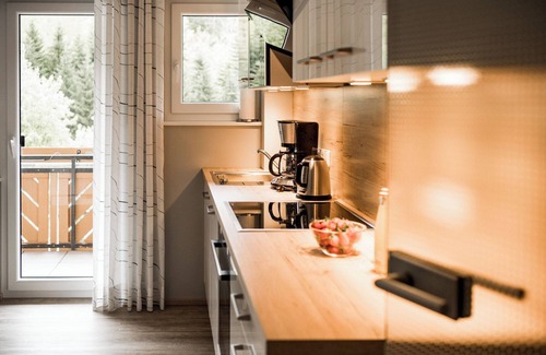 Bad Peterstal-Griesbach Apartment | Apartment 'Schwarzwald' with Mountain View, Private Terrace and Wi-Fi