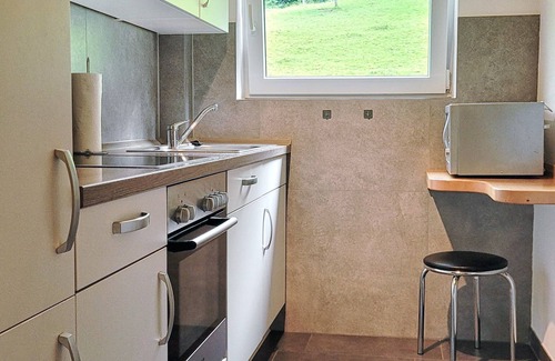 Bad Peterstal-Griesbach Apartment | Apartment '3 Zimmer' with Mountain View, Shared Terrace and Wi-Fi