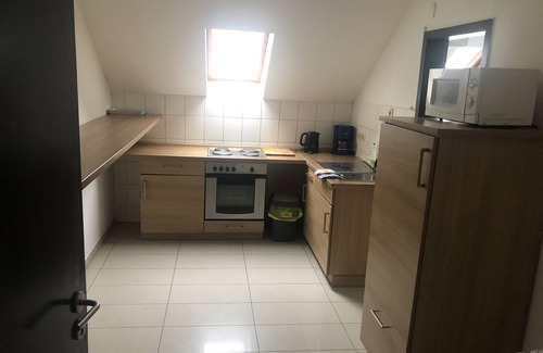 Fuldabruck Apartment | Cozy Apartment with Countryside View and Family Amenities