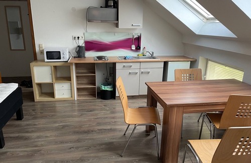 Fuldabruck Apartment | Cozy Apartment with Countryside View and Family Amenities