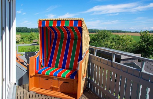 Kaltenhof Apartment | Apartment Haffblick - Ideal Oceanfront Retreat for 4 Guests