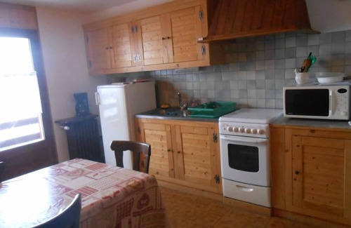 Saint-Gervais-les-Bains Apartment | Discover Your Retreat at Saint-Gervais Apartment with Pool
