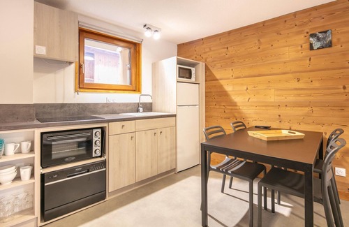 Saint-Leger-les-Melezes House | Apartment in French Alps with Scenic Views