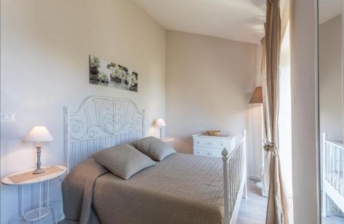 Santa Caterina Dello Ionio Marina House | Discover Villetta Romantica Tre e Quattro: Family-Friendly Retreat