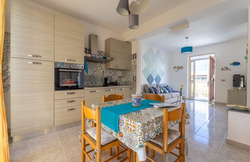 Ispica Apartment | Apartment 'Vista Mare House' with Sea View, Private Terrace and Wi-Fi