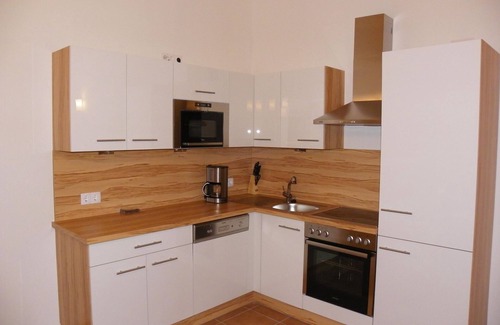 Irdning-Donnersbachtal Apartment | Family-Friendly Apartment with Kitchen – Ferienwohnung Ski-Hans