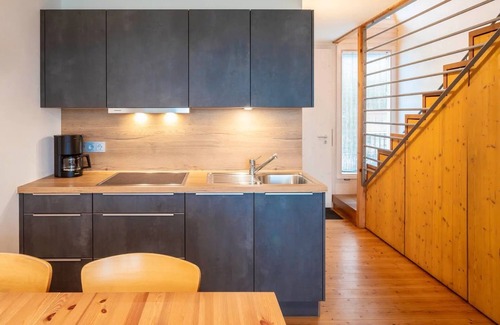 Kressbronn Apartment | Apartment '6' with Lake View, Private Terrace and Wi-Fi