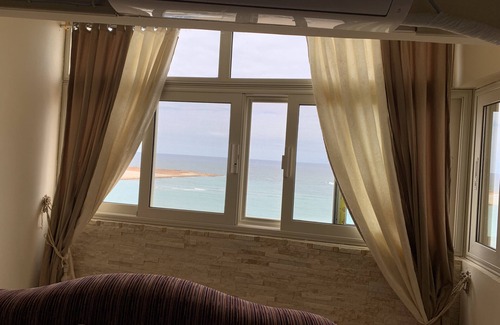 Alexandria Apartment | Ocean View Apartment: Guest Rated 9/10, Breakfast Included