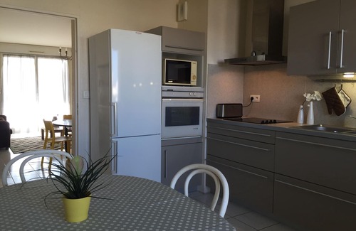 Saint-Pierre-des-Corps Apartment | Comfortable Apartment T4 with Terraces near the Station
