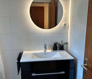 Zwischenwasser Apartment | Child-Friendly Apartment - Über den Wolken with High Ratings