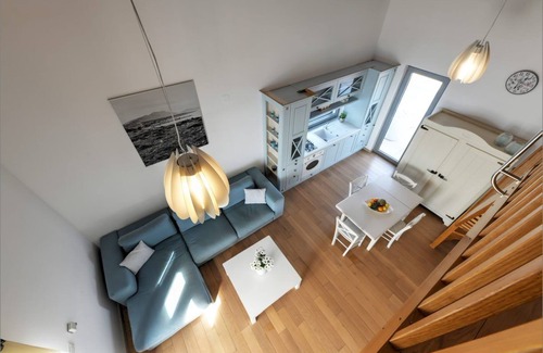 Kornati Apartment | Comfortable Stay at Apartment Žakan with Kitchen & Breakfast