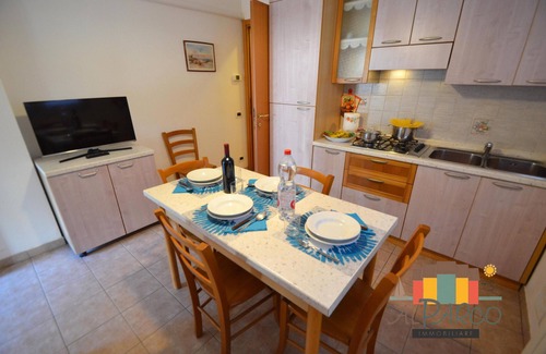 Rosolina Mare Apartment | Beachside 1-Bedroom Apartment with Family Amenities