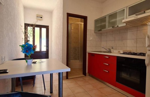 Bogomolje Apartment | Cozy Oceanfront Apartment for 4 with Spectacular Views