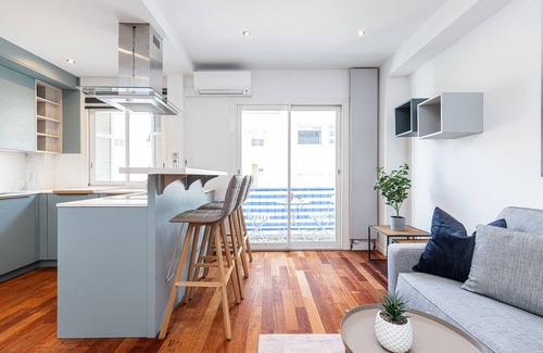 Quartier du Port Apartment | Cozy 1-Bedroom Apartment with A/C & Family-Friendly Amenities