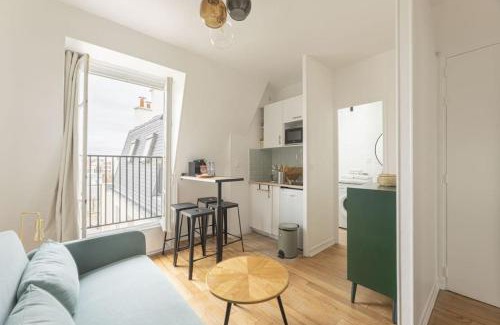 Plaisance Apartment | Cozy One-Bedroom Apartment in Paris 14 - Alesia Stay