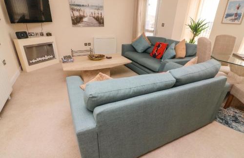Morecambe Apartment | Exceptional Apartment 1 - Rated 9.5/10 & Pet Friendly