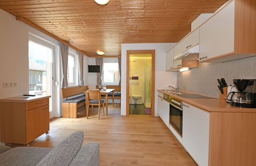 Schoppernau Apartment | Relax in Apartment 1 Künzelspitze - Family-Friendly Retreat