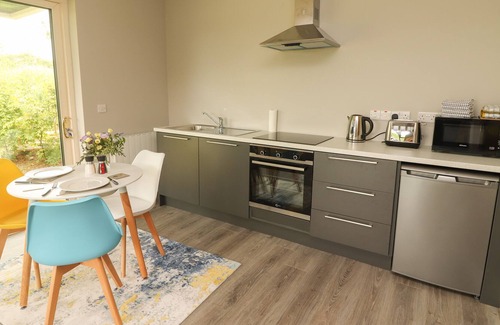 Killarney Apartment | APARTMENT 1, pet friendly, with a garden in Beaufort, County Kerry