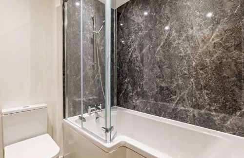 Great Yarmouth Apartment | Family-Friendly Apartment 10 in Vibrant Great Yarmouth