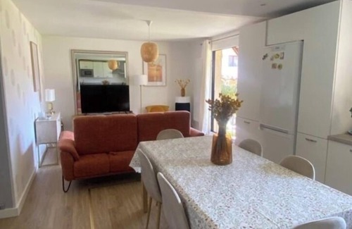 Saint-Jorioz Apartment | Charming Apartment Near Lake with La Tournette Views