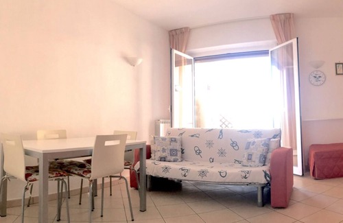 Lavagna Apartment | Cozy Apartment Steps from Beaches and Near City Center