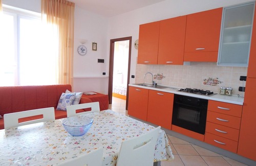 Lavagna Apartment | Cozy Apartment Steps from Beaches and Near City Center