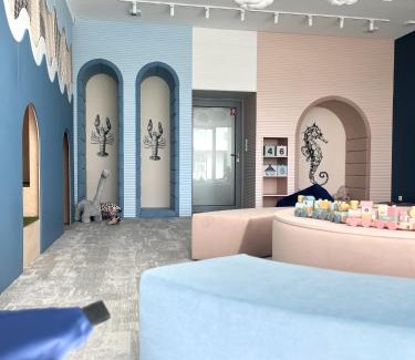 Trzebiatow Apartment | Experience Oceanfront Bliss at Apartment 1007 Rogowo Pearl