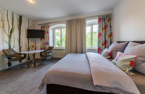 Stockach Apartment | Family-Friendly Apartment 11 - Highly Rated by Guests