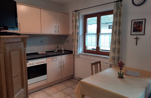 Soyen Apartment | Cozy Apartment 11 with Balcony and Kitchen Amenities