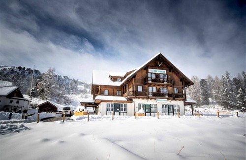 Turracher Hohe Apartment | Cozy Apartment #12 with Balcony & Family-Friendly Amenities