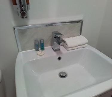Worksop Apartment | Cozy Apartment 13 in Plants Yard - Family Friendly Stay