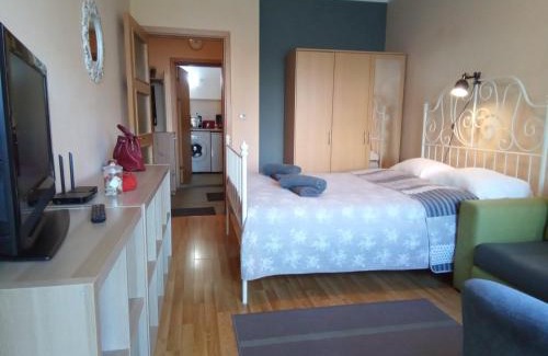 Mladost Apartment | Budget-Friendly Apartment 132 with Top-Rated Restaurant