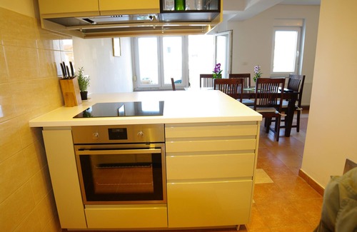 Valbandon Apartment | Beachside Apartment with Pool and Ocean View Awaits You