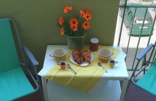 Montesilvano Apartment | Beachside Apartment with Pool & Ocean View – 8.8/10 Rated